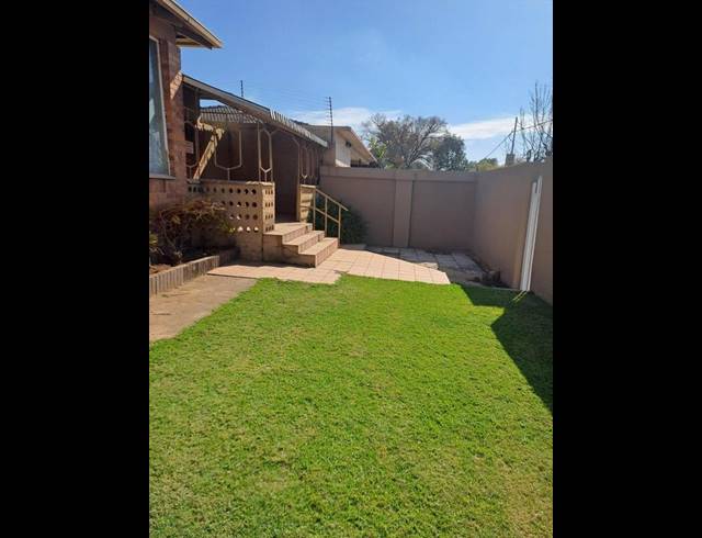 3 BEDROOM HOUSE FOR SALE IN ROSETTENVILLE